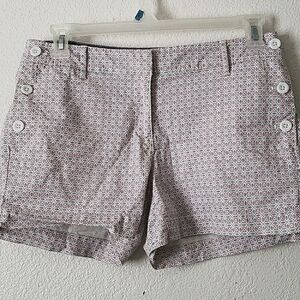 Nautica Women’s White Shorts W/Pink & Blue Design Size 8